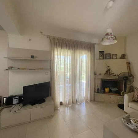 Gethea House Ханиоти